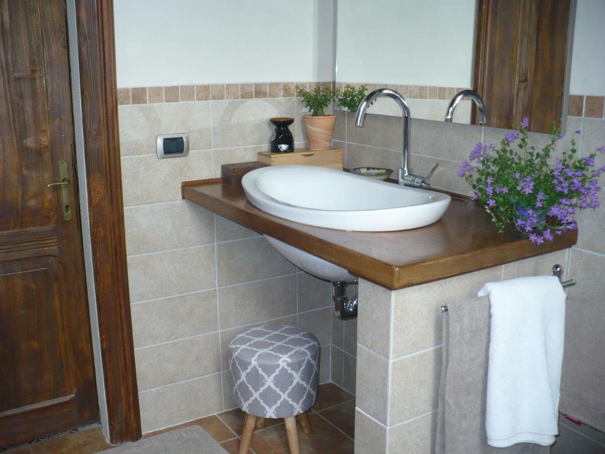 L'Albero Della Gioia Bed & Breakfast Villanova sull'Arda Exterior photo