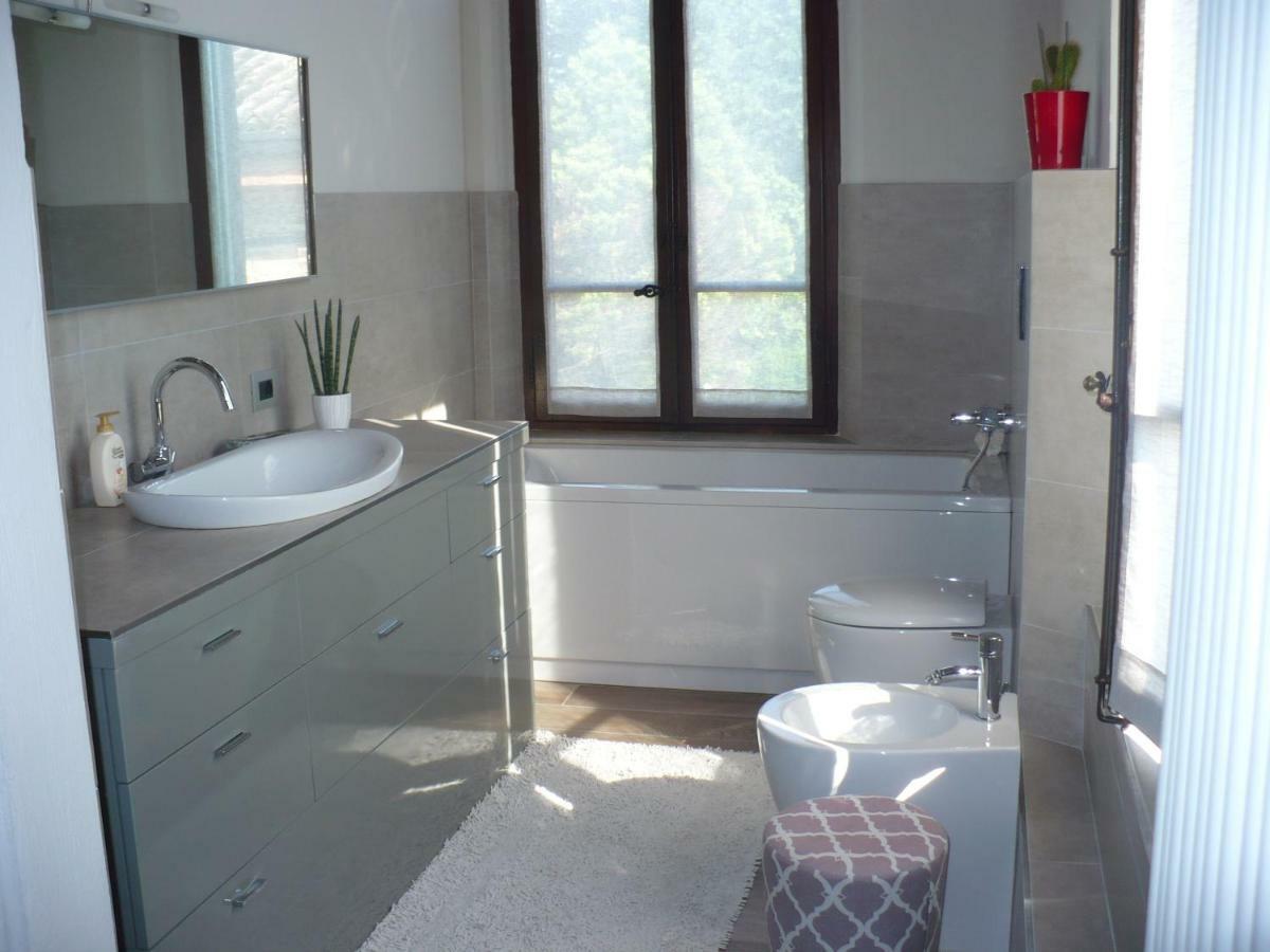 L'Albero Della Gioia Bed & Breakfast Villanova sull'Arda Exterior photo