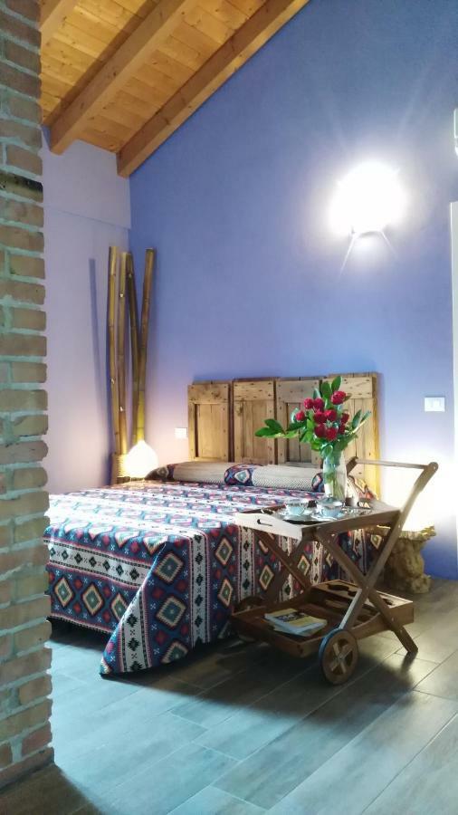 L'Albero Della Gioia Bed & Breakfast Villanova sull'Arda Exterior photo